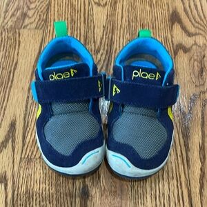 Plae ty suede sneakers